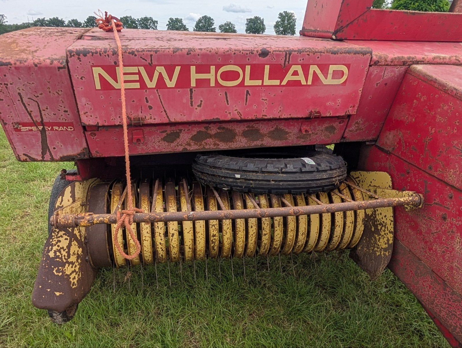 New Holland Super Hayliner 276 Balenpers, Ophalen, Akkerbouw, Oogstmachine