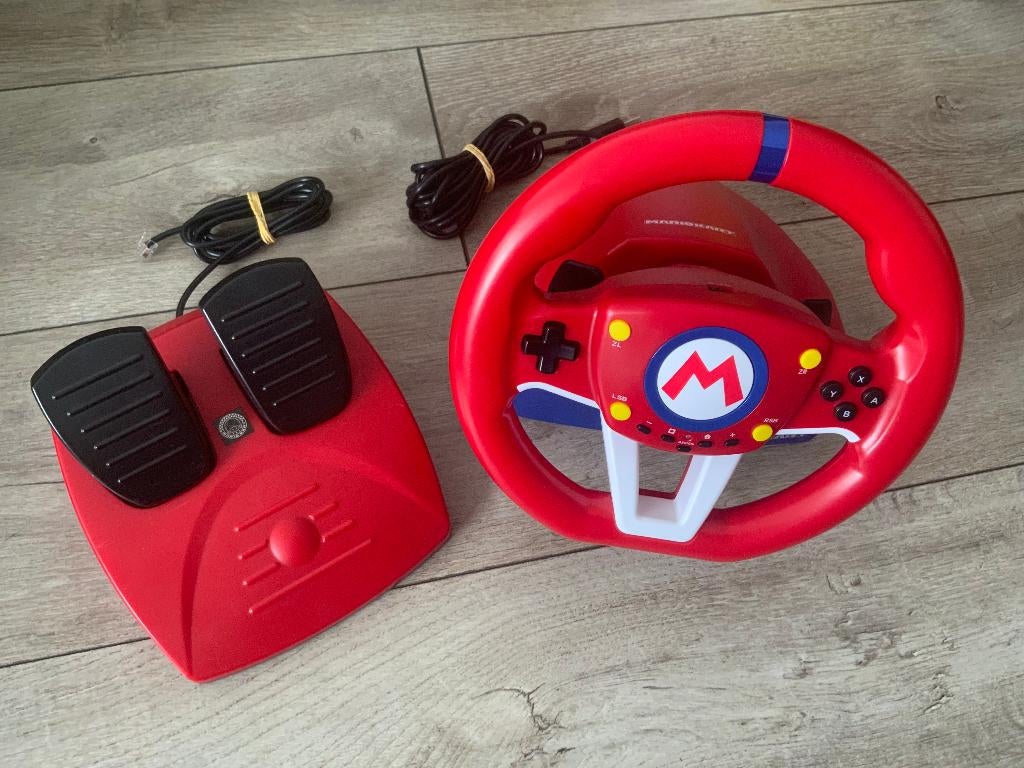 Super Mario Kart Stuur / Stuurtje Nintendo Switch Stuurwiel, Racen en Vliegen, Ophalen of Verzenden, Zo goed als nieuw, 3 spelers of meer