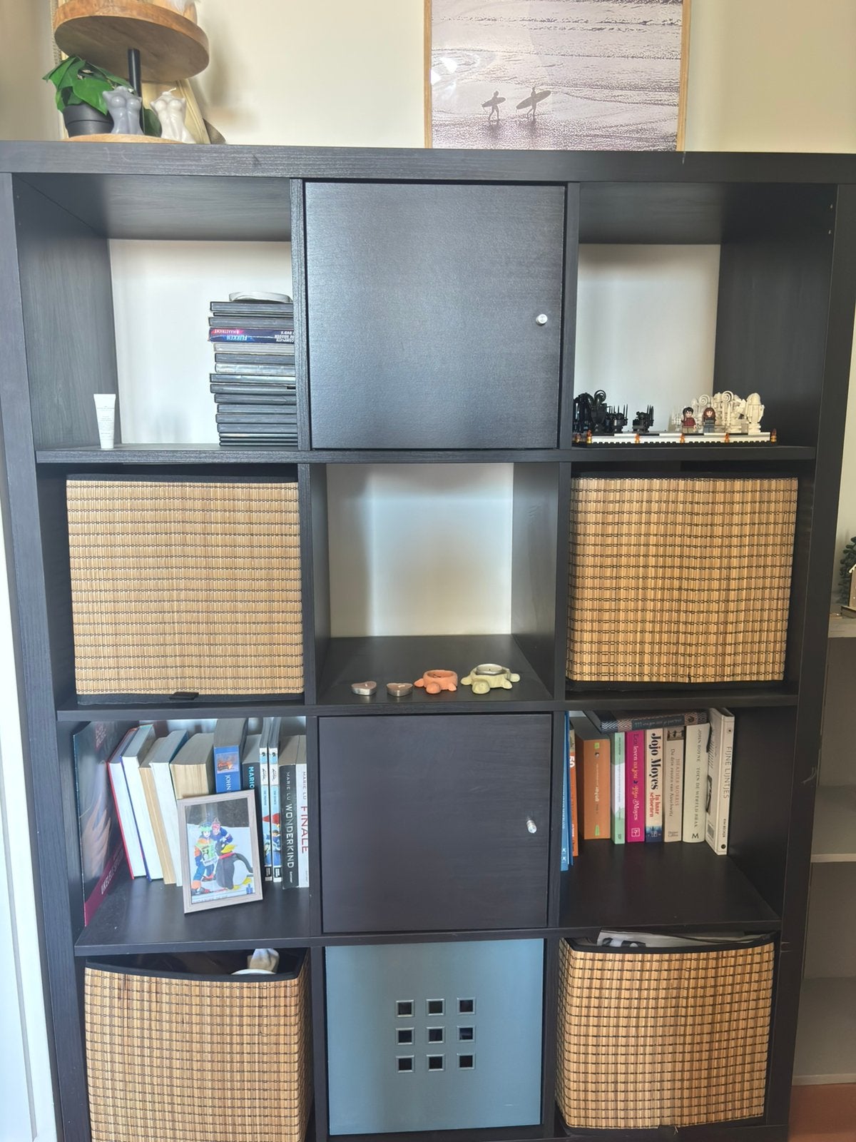 IKEA Kallax Kast met deuren incl manden, Huis en Inrichting, Ophalen, Overige materialen, Gebruikt, 100 tot 150 cm