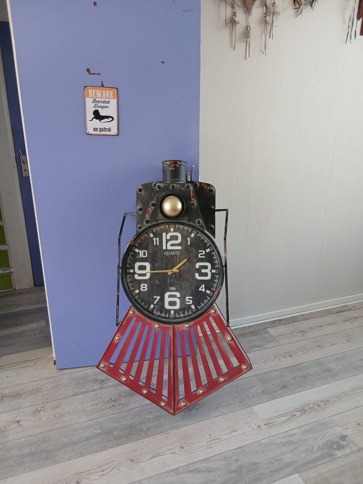 Wij hebben deze trein klok, Ophalen of Verzenden, Laminaat