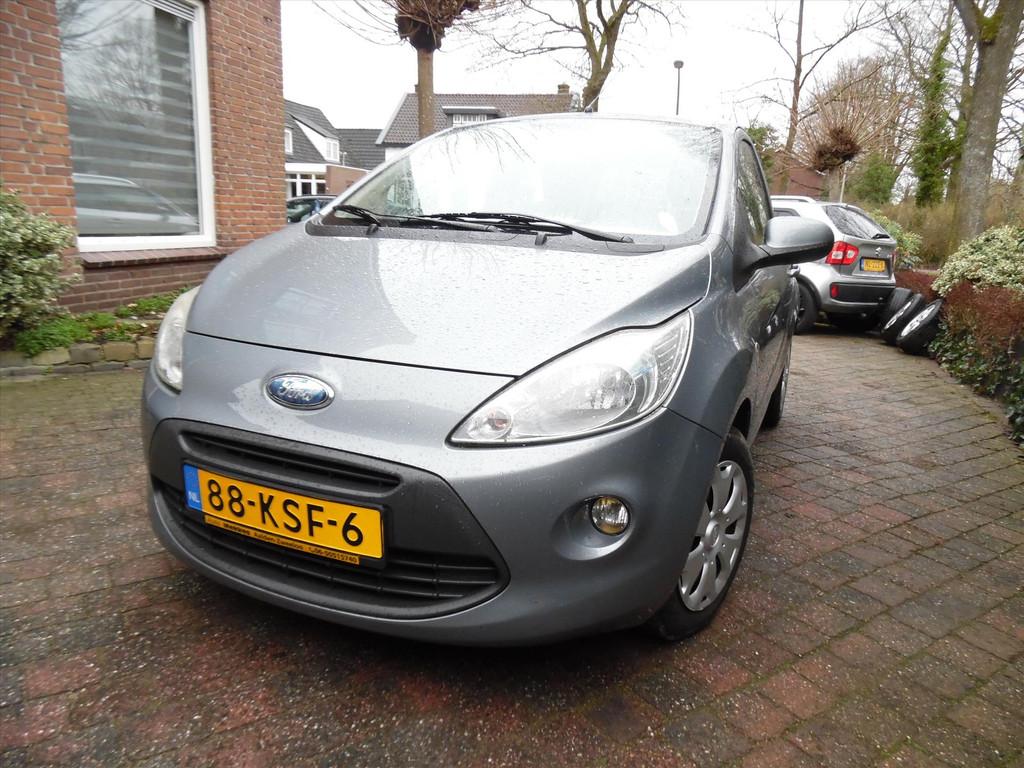 Ford Ka 1.2 51KW 2009 Cool & Sound, Stof, Gebruikt, 4 cilinders, 4 stoelen