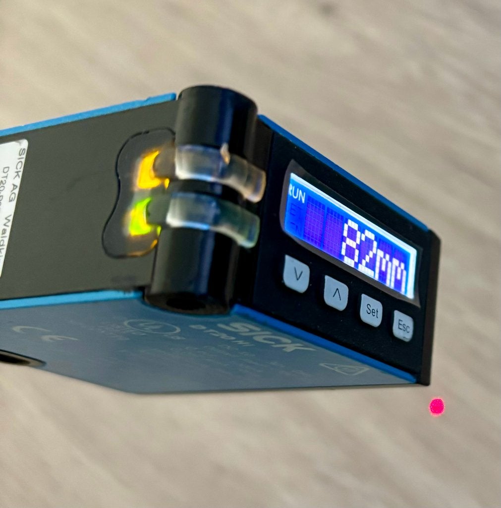 SICK - Laser Distance Sensor - DT20 Hi - DT20-P254B, Hobby en Vrije tijd, Elektronica-componenten, Ophalen of Verzenden, Zo goed als nieuw