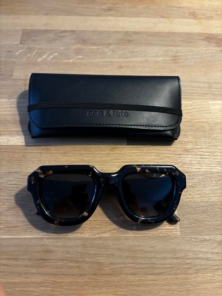 Ace & Tate unisex zonnebril - Gebruikt, maar netjes, Sieraden, Tassen en Uiterlijk, Overige merken, Gebruikt, Zonnebril, Zwart