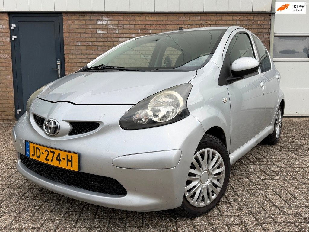 Toyota Aygo 1.0-12V AIRCO/ELEK RAMEN/5DEURS !, Auto's, Voorwielaandrijving, 4 stoelen, 68 pk, Bedrijf