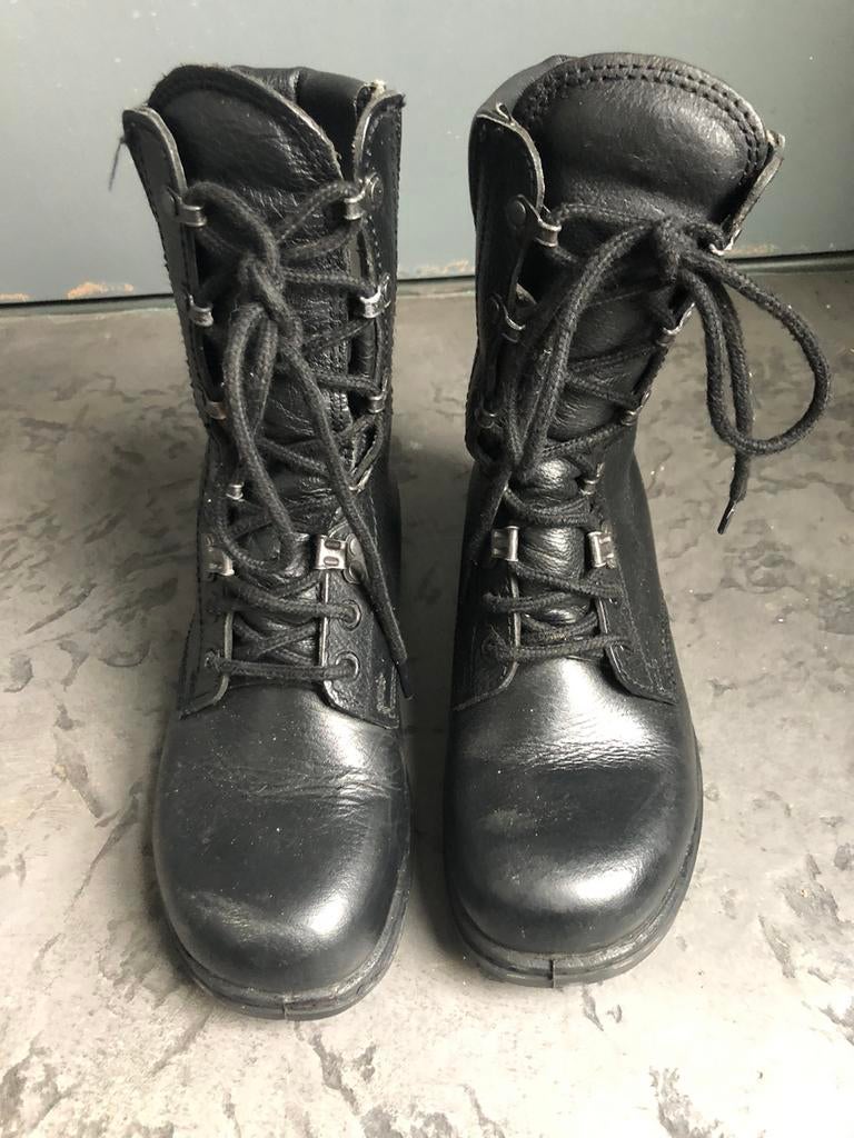 Leger kistjes/ army boots 235M- zwart maat 37 nieuw, Kleding | Dames, Schoenen, Ophalen, Zwart, Nieuw, Wandelschoenen