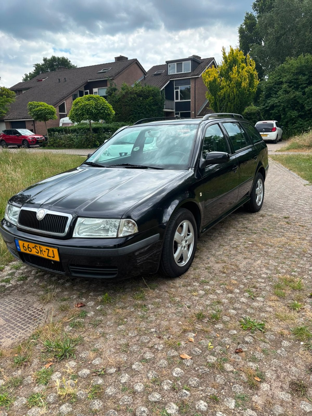 Skoda Octavia 1.8 Combi 20V 110KW 2006 Zwart, 4 cilinders, Zwart, Origineel Nederlands, Handgeschakeld