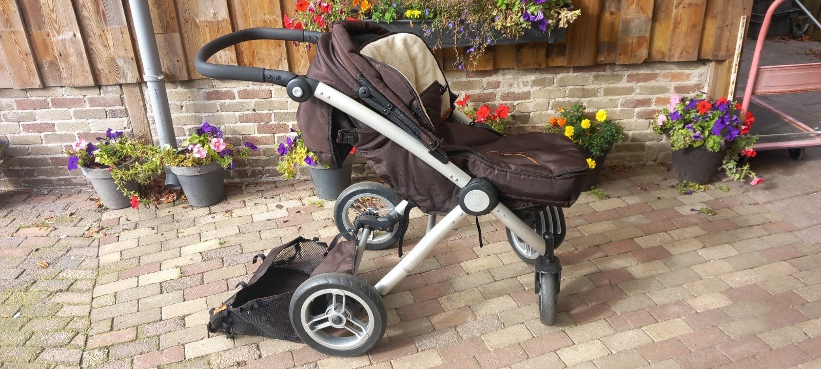 Mutsy kinderwagen, Gebruikt, Verstelbare duwstang, Mutsy, Ophalen