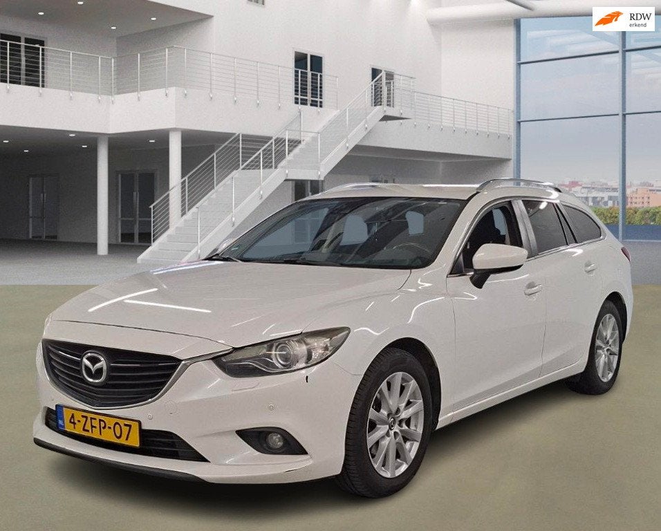 Mazda 6 Sportbreak 2.2D Skylease+ PSENSOR NAVI CRUISE TREKHA, Auto's, Mazda, Voorwielaandrijving, 730 kg, Gebruikt, Euro 6