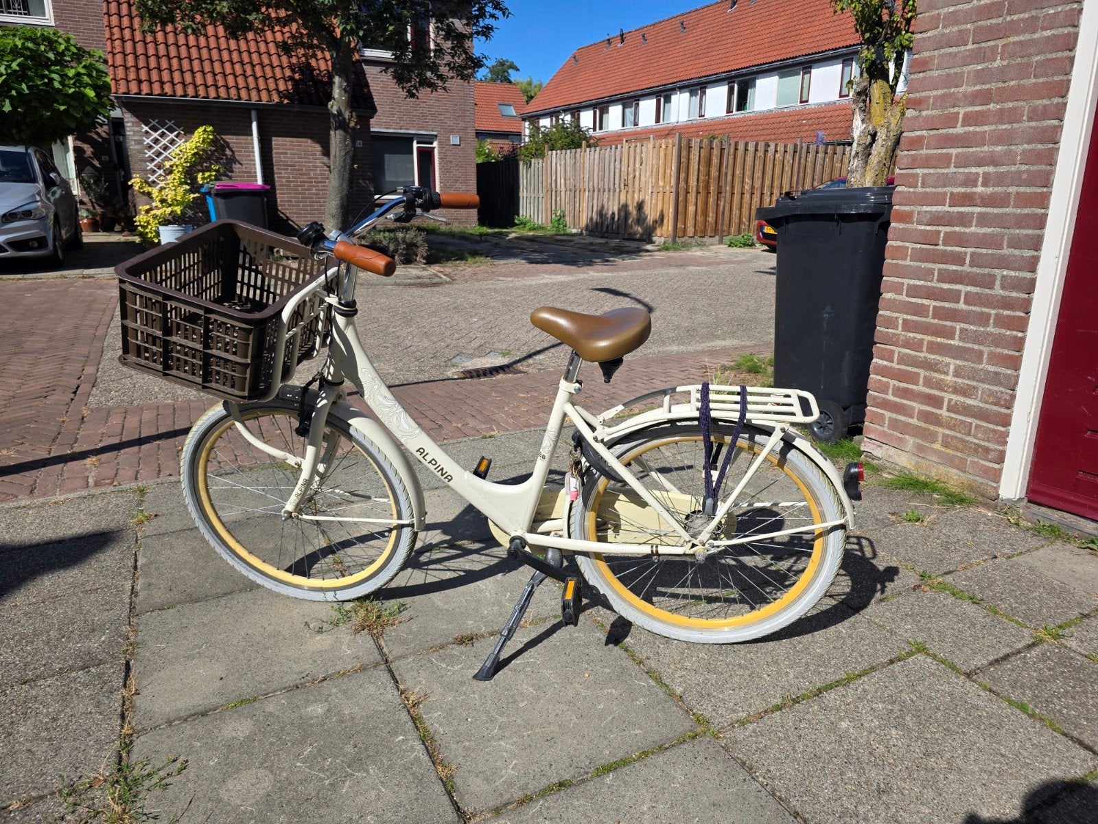 Alpina kinder fiets 24inch met mandje en lage instap, Velgrem, 47 tot 50 cm, Ophalen, Overige merken