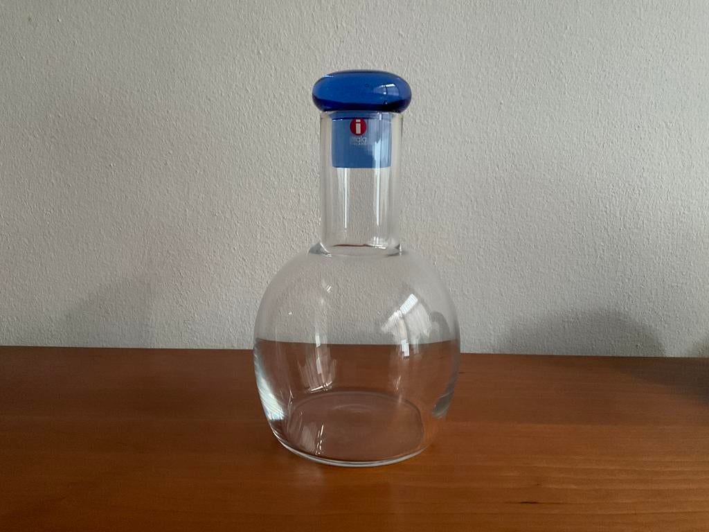Iittala, Finland: karafje Mondo Kerttu Nurminen 1988 perfect, Antiek en Kunst, Antiek | Glas en Kristal, Ophalen of Verzenden