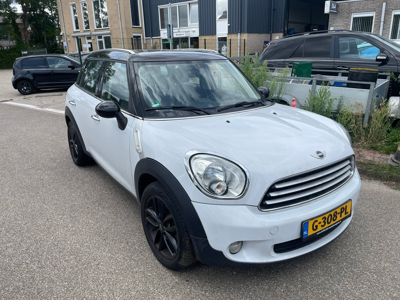 Mini  Cooper countryman 1.6 Diesel Bouwjaar 11-2011, Auto diversen, Schadeauto's, Ophalen of Verzenden, Zwart, Diesel, Overige carrosserieën