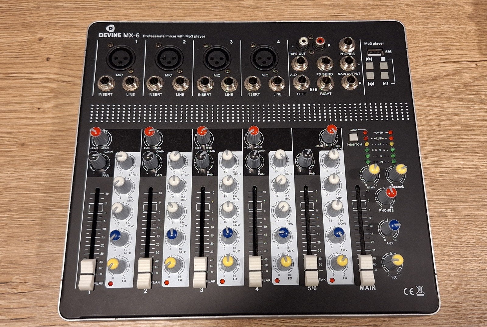 Devine MX-6 Professionele Mixer met MP3-speler, Muziek en Instrumenten, Ophalen of Verzenden, Zo goed als nieuw, 5 tot 10 kanalen