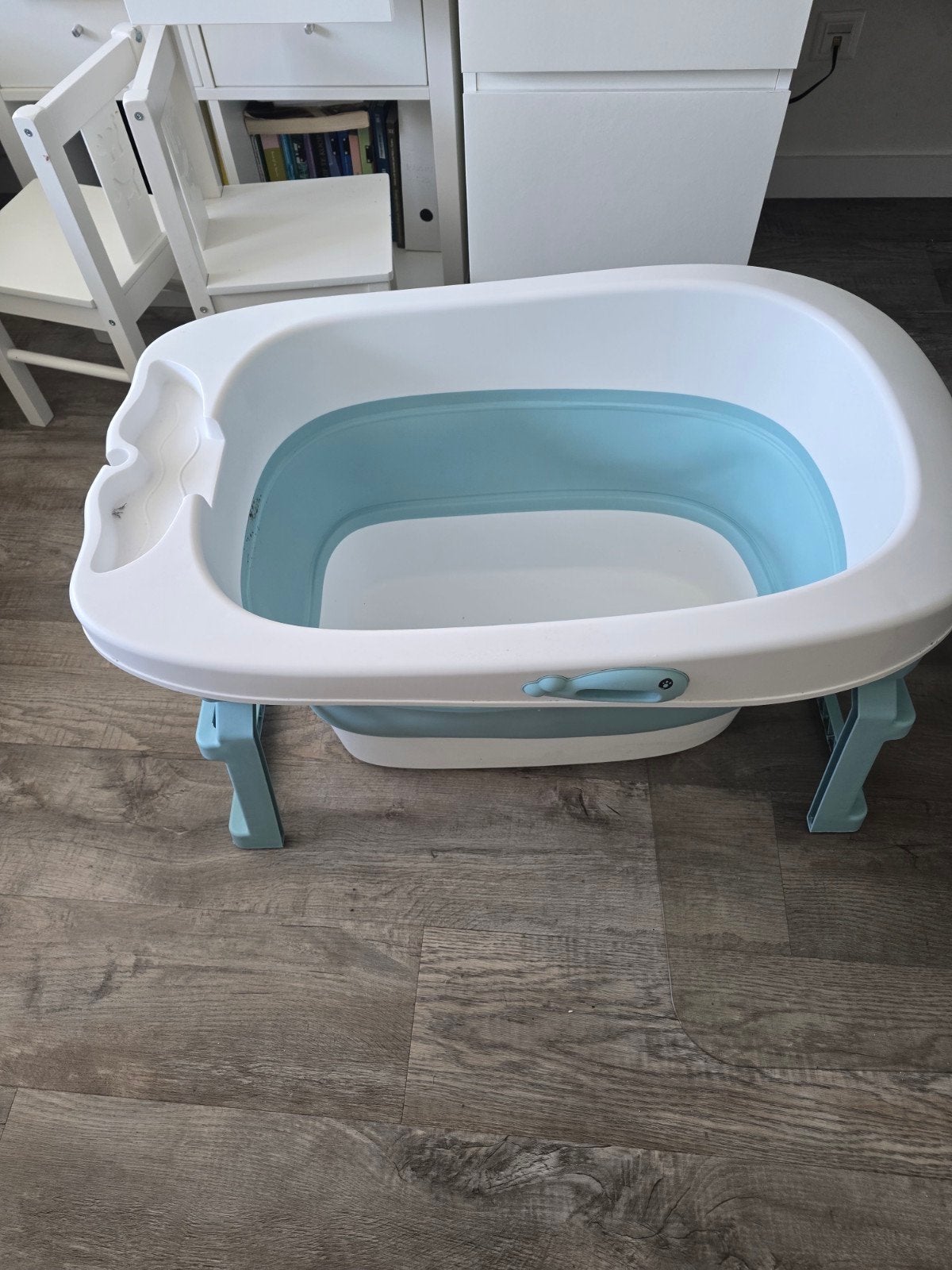 Opvouwbaar babybadje met standaard, Kinderen en Baby's, Badjes en Verzorging, Ophalen of Verzenden