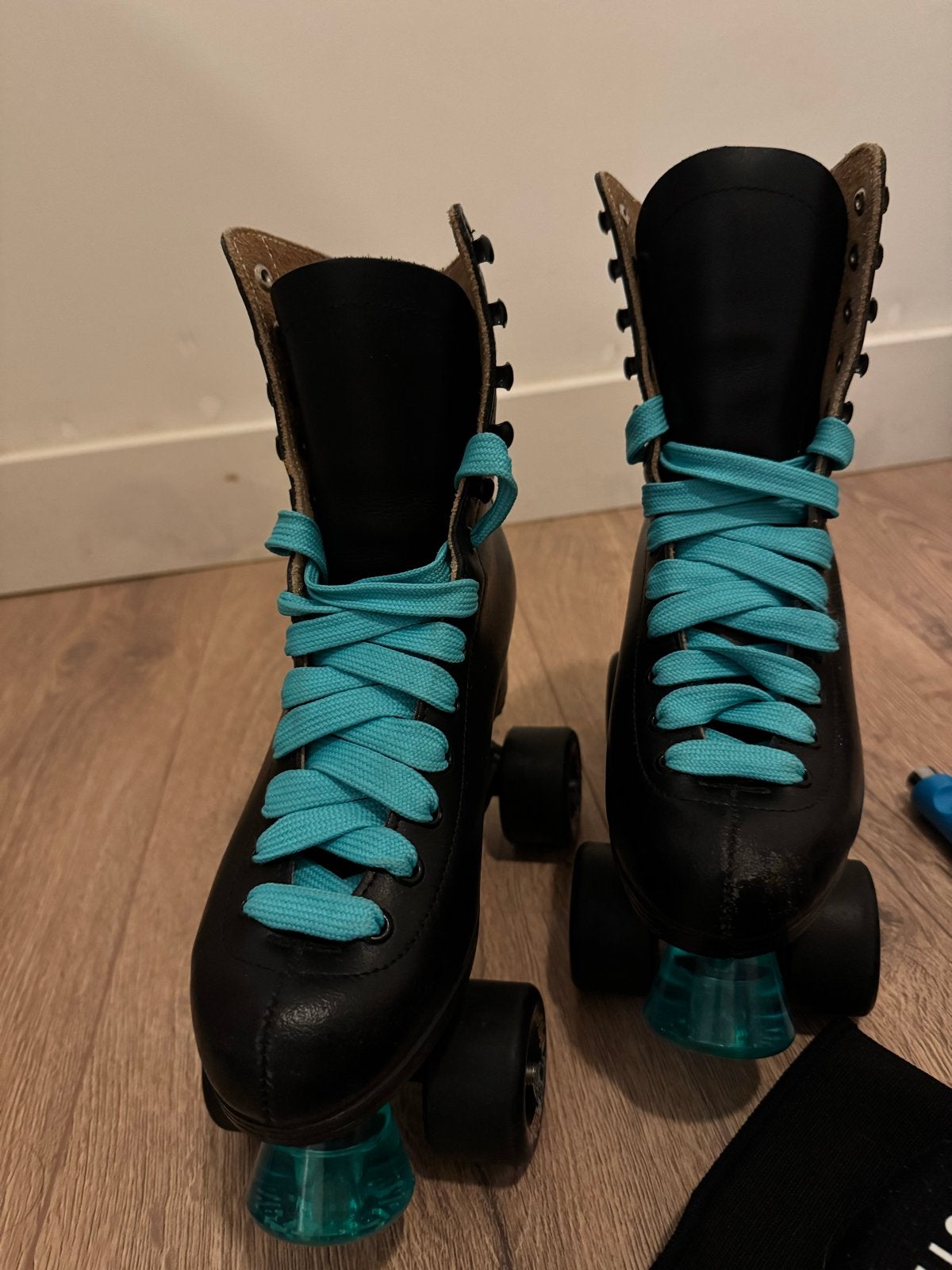 RSI Rolschaatsen Maat 40 met complete beschermset, Ophalen, Gebruikt, Dames