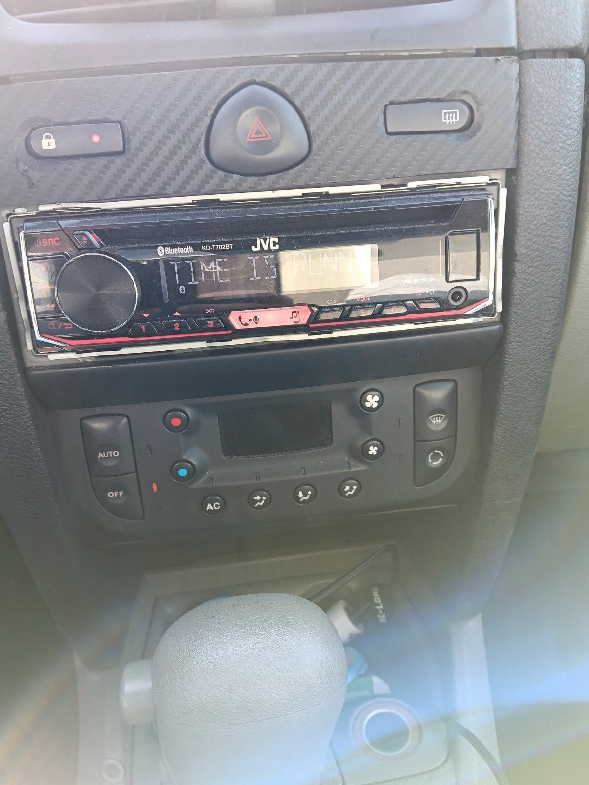 JVC KD-T702BT Autoradio met Bluetooth, Ophalen, Gebruikt