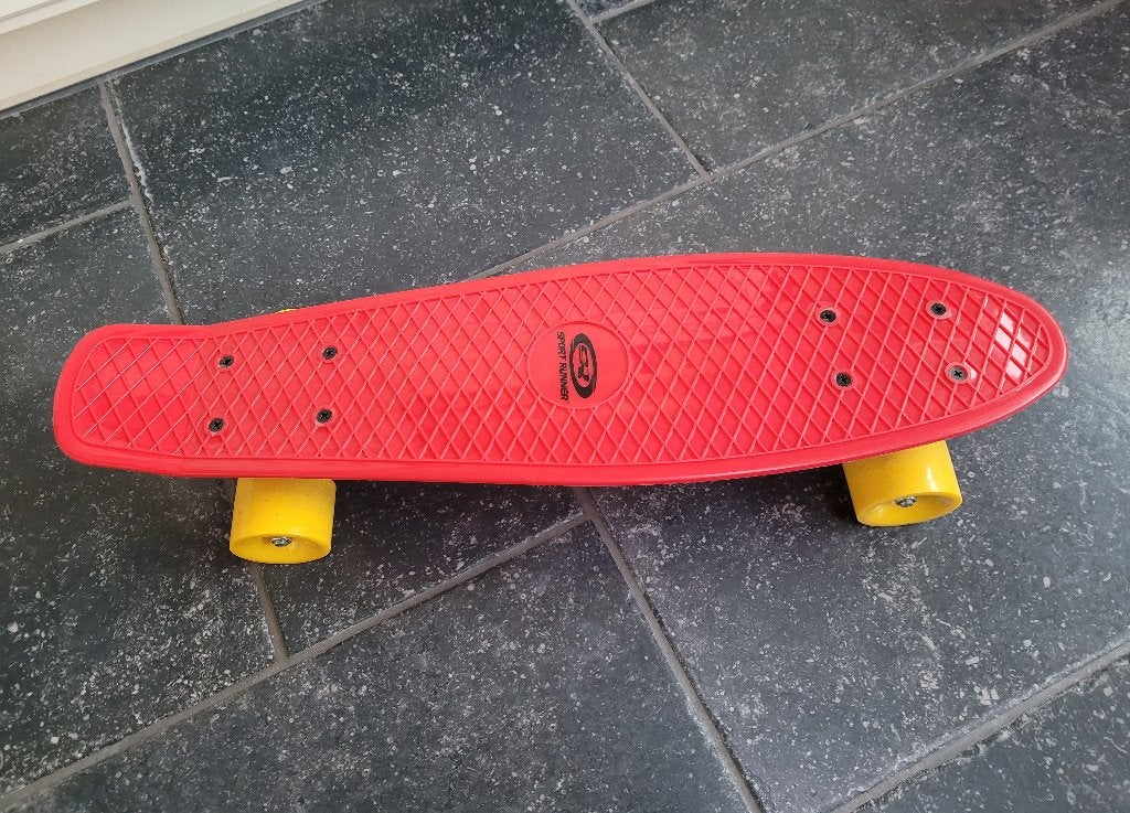 Skateboard, rood max 50kg., Ophalen of Verzenden, Zo goed als nieuw, Skateboard