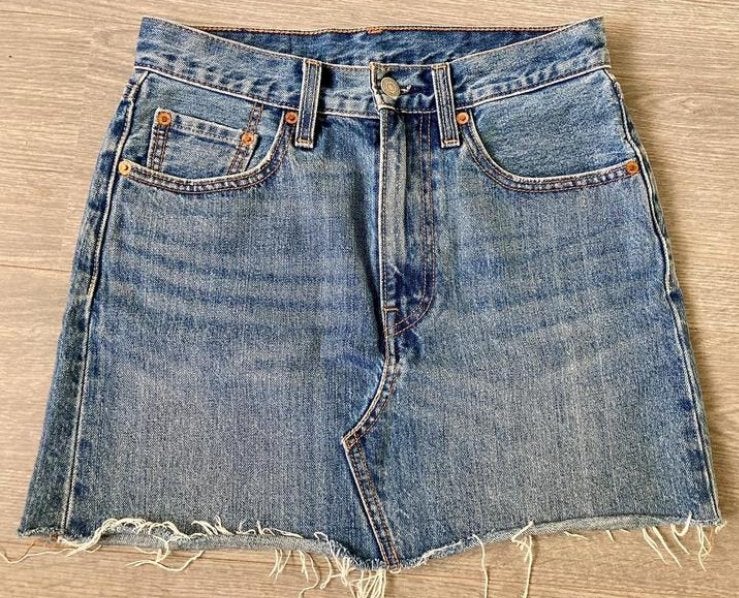 LEVI’S NIEUW korte jeans spijker rok skirt , maat 25 XS 34, Blauw, Nieuw, Ophalen of Verzenden, Maat 34 (XS) of kleiner
