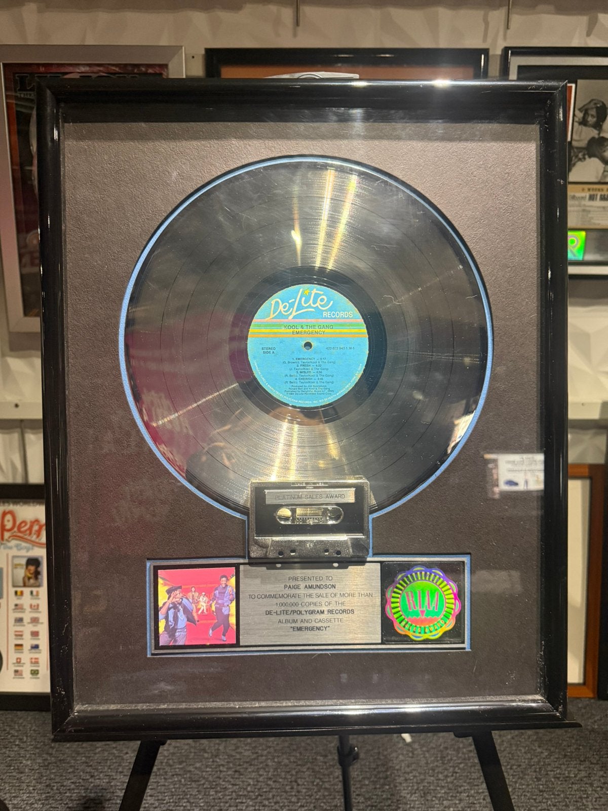 Platina RIAA Award Kool & The Gang Emergency, Ophalen of Verzenden, Zo goed als nieuw, Overige typen