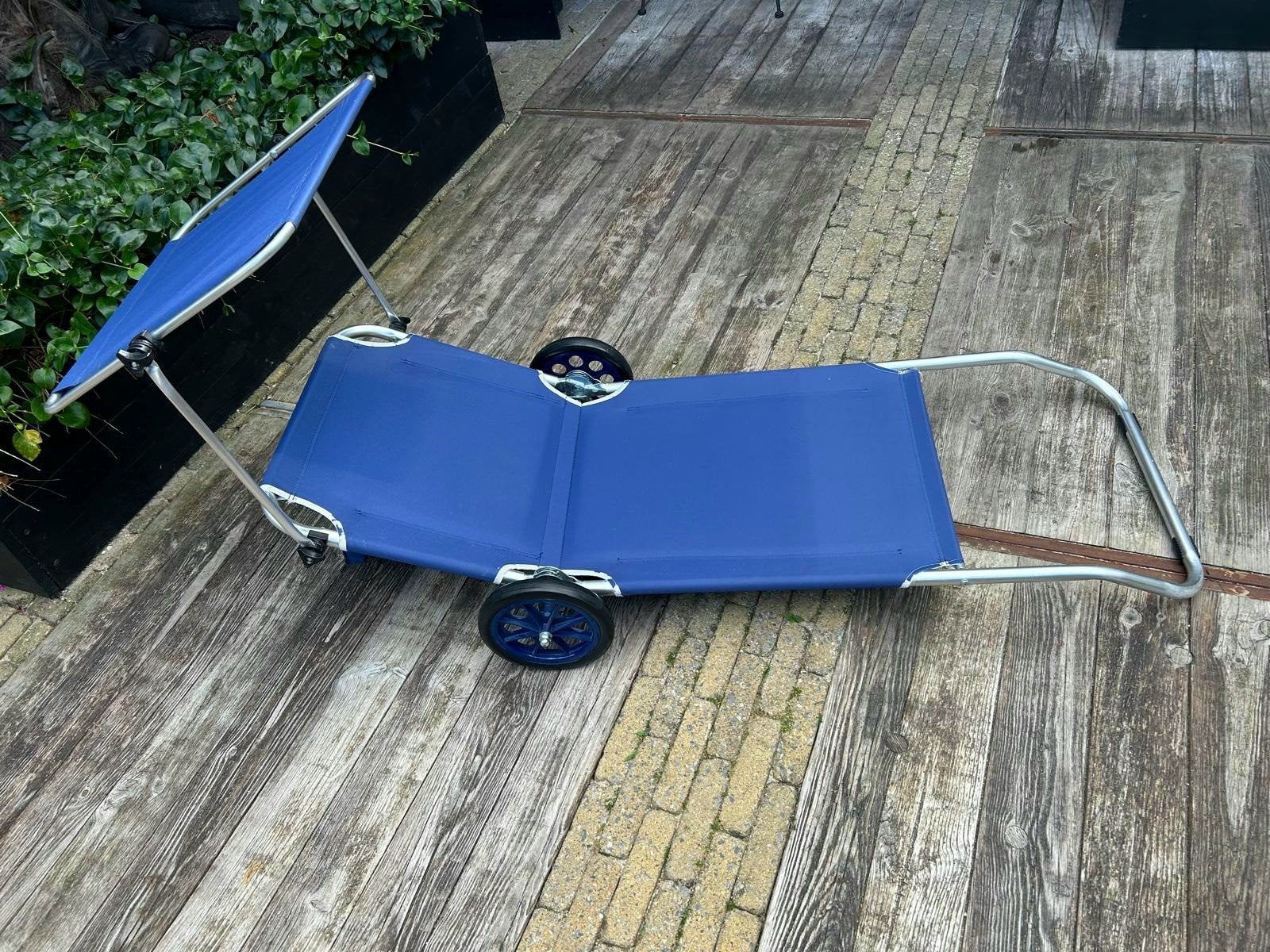 Ligbed met luifel als nieuw. 10 euro moet weg, Caravans en Kamperen, Ophalen, Zo goed als nieuw