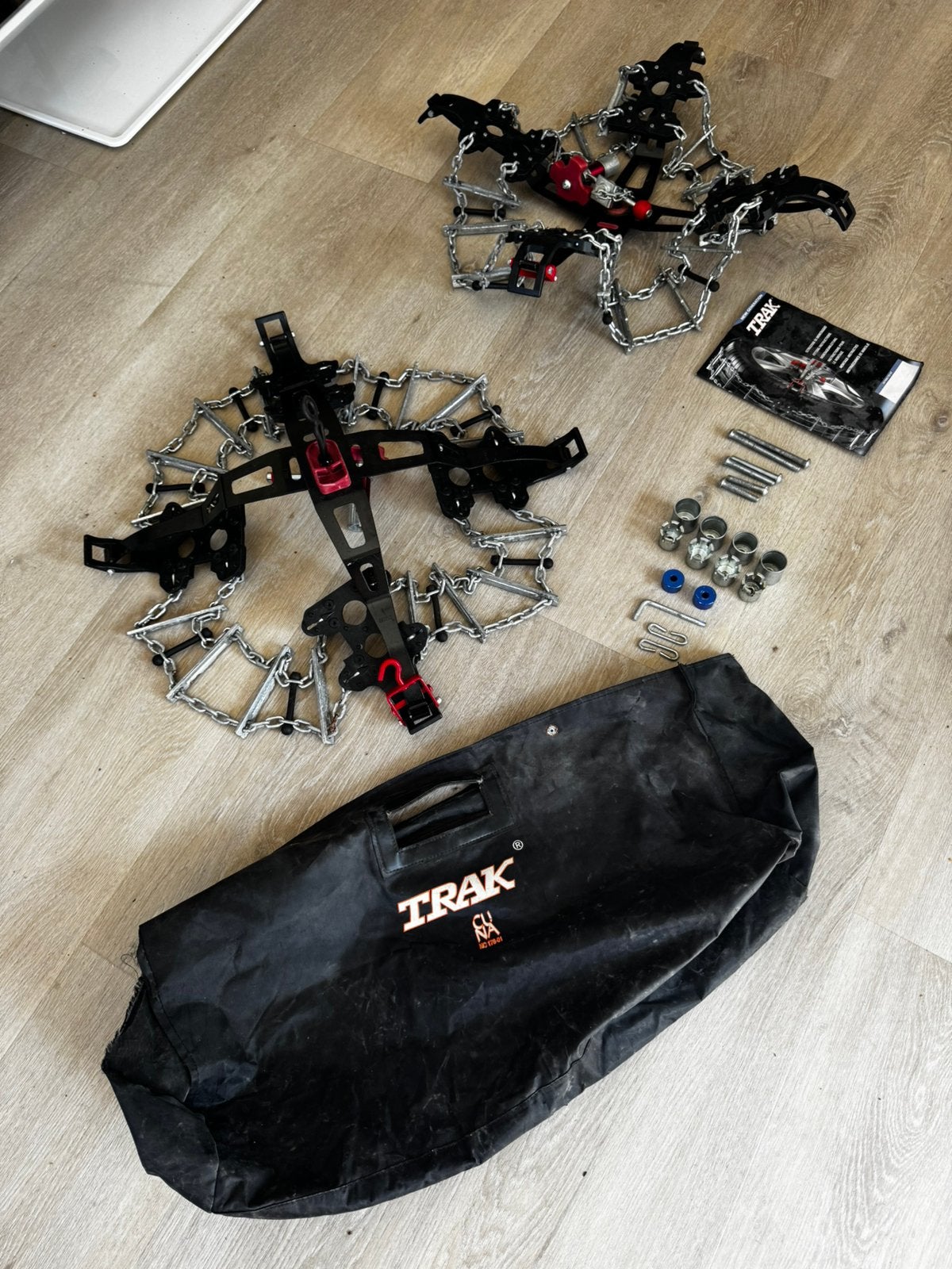 Maggi TRAK Sport 211/48 sneeuwkettingen 225/40 R18 – ZGAN, Ophalen of Verzenden, Zo goed als nieuw
