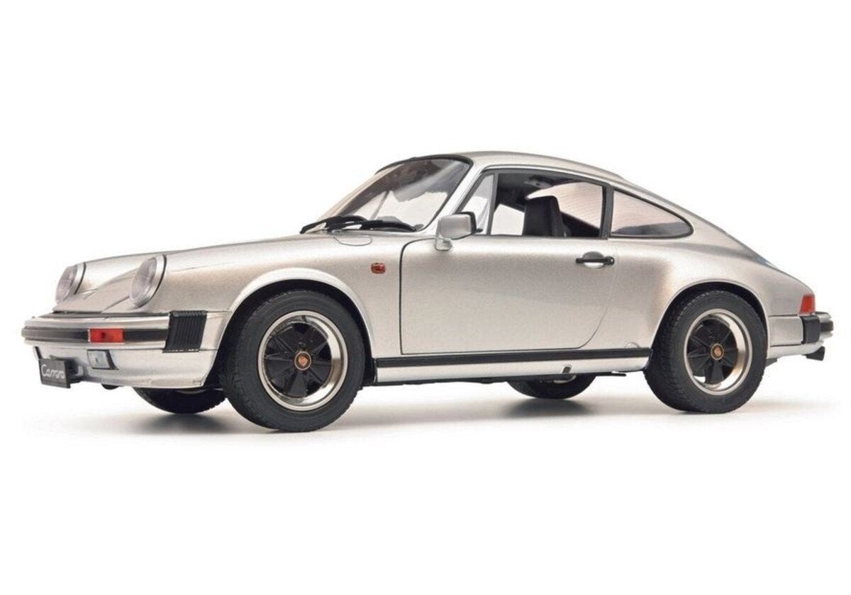 Porsche 911 Carrerra 3.2 Schaal 1:12, Hobby en Vrije tijd, Modelauto's | 1:5 tot 1:12, Nieuw, Ophalen of Verzenden, 1:9 t/m 1:12