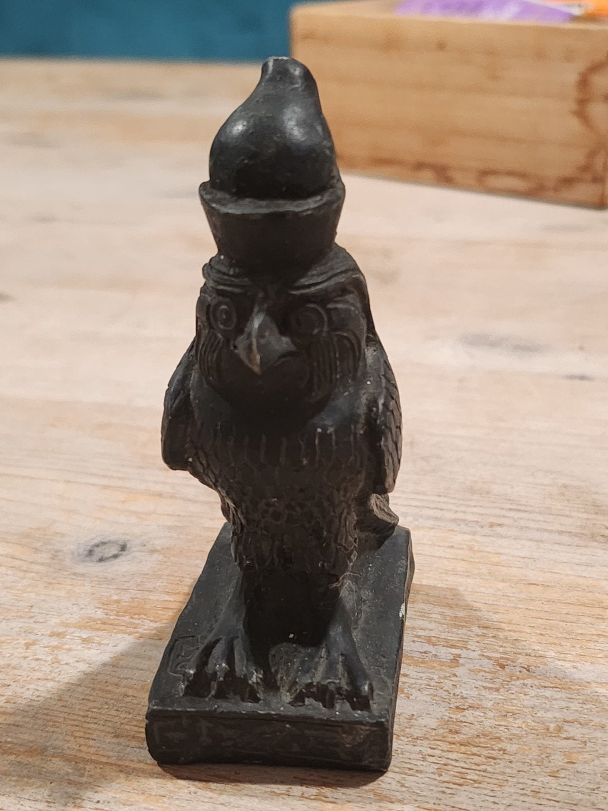 beeldje Egyptisch god Horus, Ophalen of Verzenden, Gebruikt, Religie