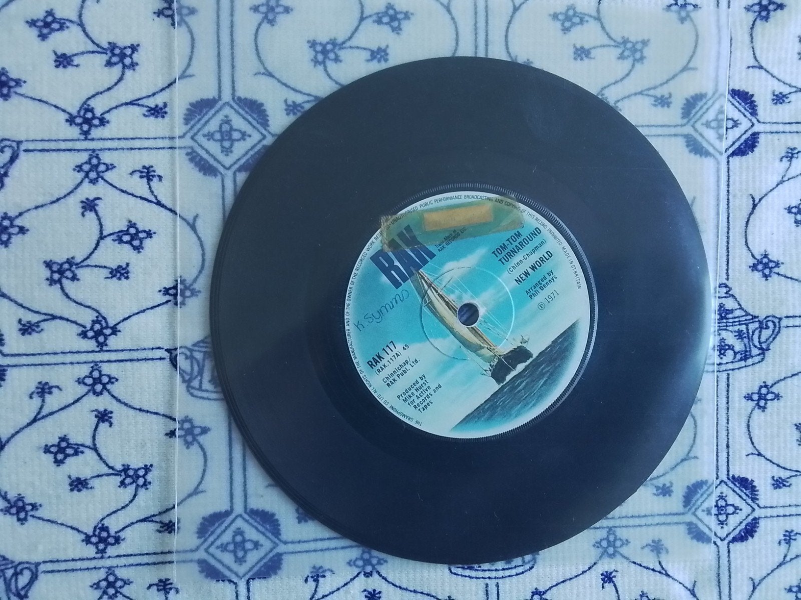 New world           Tom-tom turnaround, Ophalen of Verzenden, Zo goed als nieuw, 7 inch, Pop