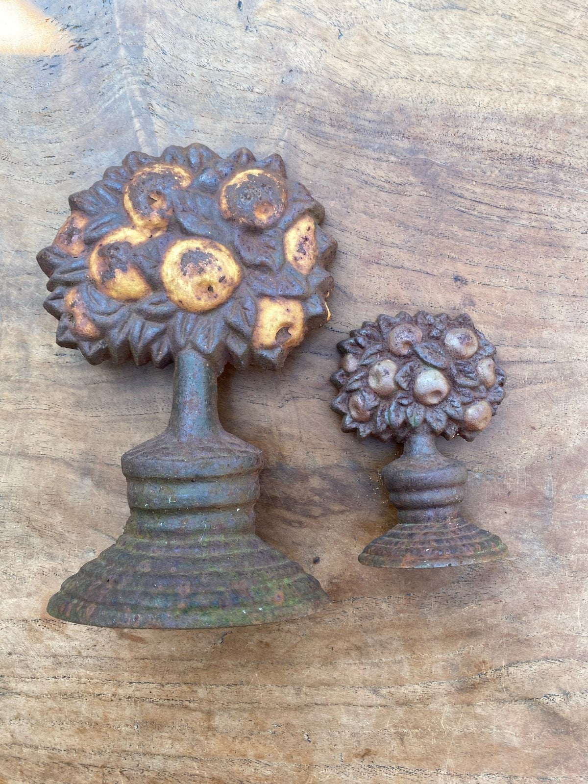Brocante gietijzeren deurstoppers of decoratie, Huis en Inrichting, Binnen, Gebruikt, Ophalen of Verzenden, Bruin