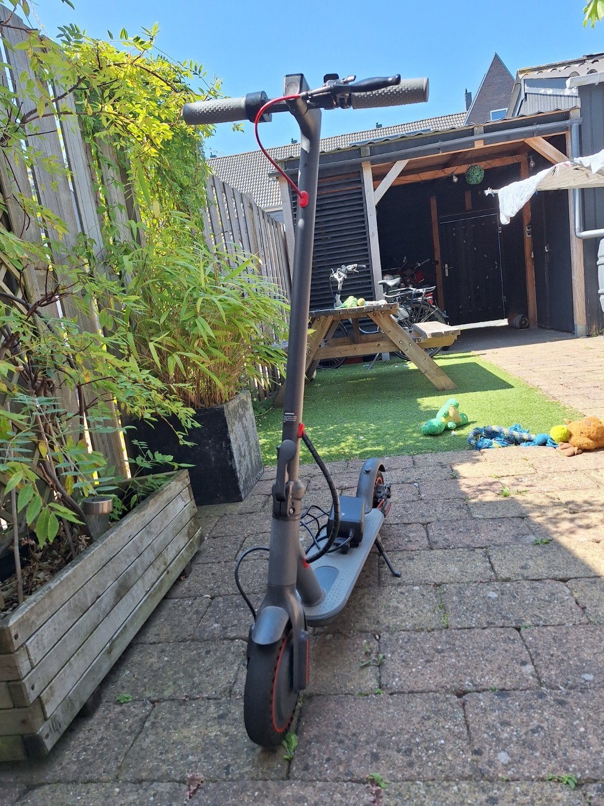 Elektrische step (E-scooter) - Zo goed als nieuw, Fietsen en Brommers, Steps, Ophalen of Verzenden, Zo goed als nieuw, Elektrische step (E-scooter)