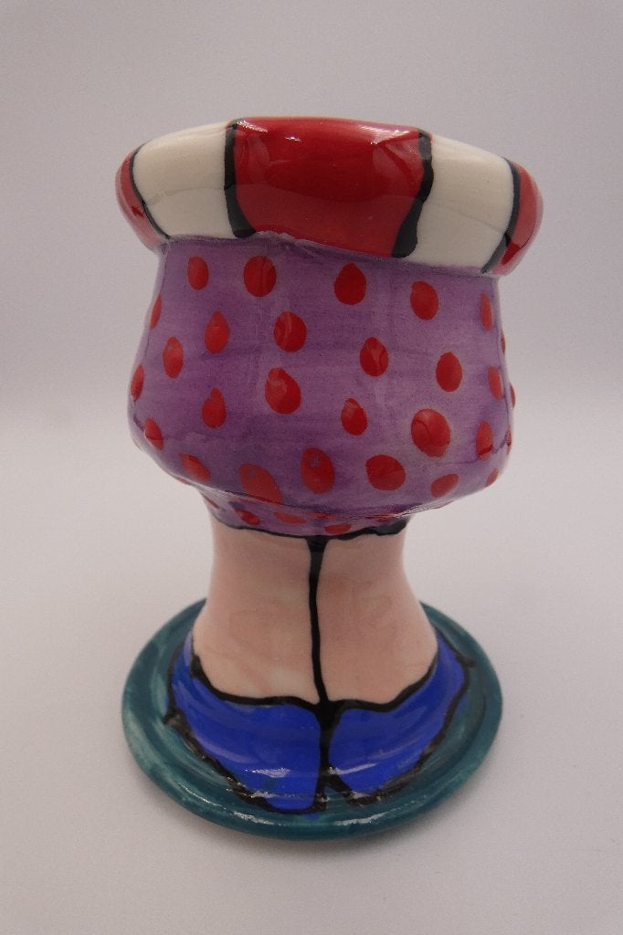 Eierdop in de vorm van een kleurrijk rokje met schoenen, Antiek en Kunst, Curiosa en Brocante, Ophalen of Verzenden