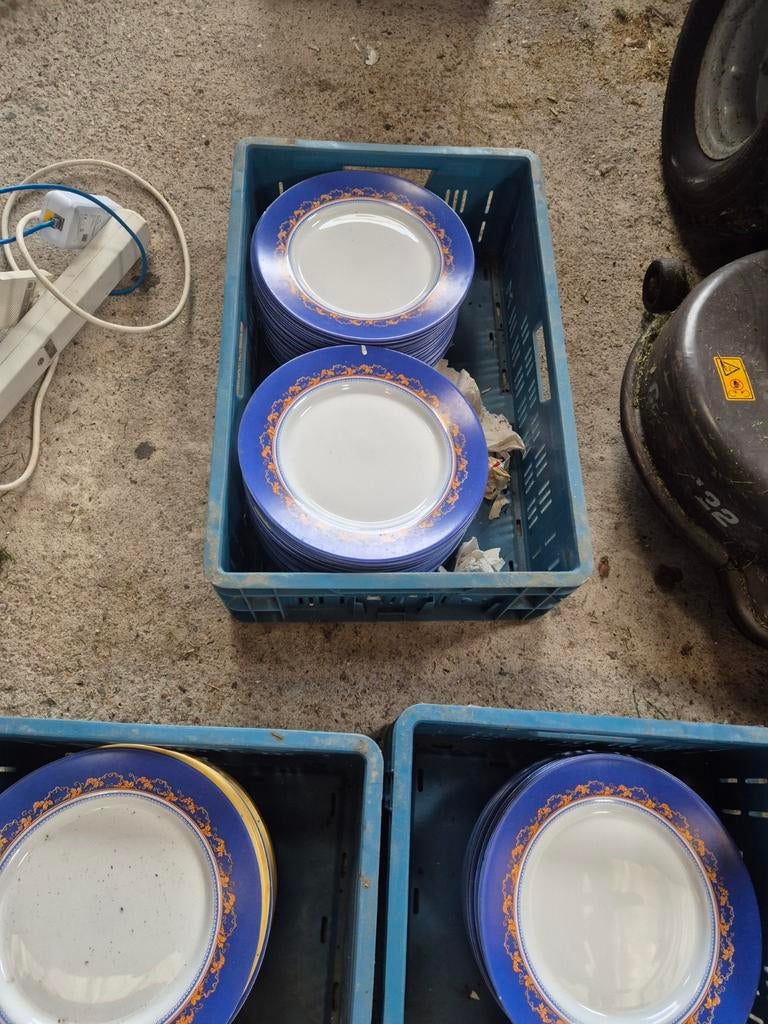 Ca. 100 borden  arcopal, Huis en Inrichting, Ophalen, Arcopal, Onbekend, Glas