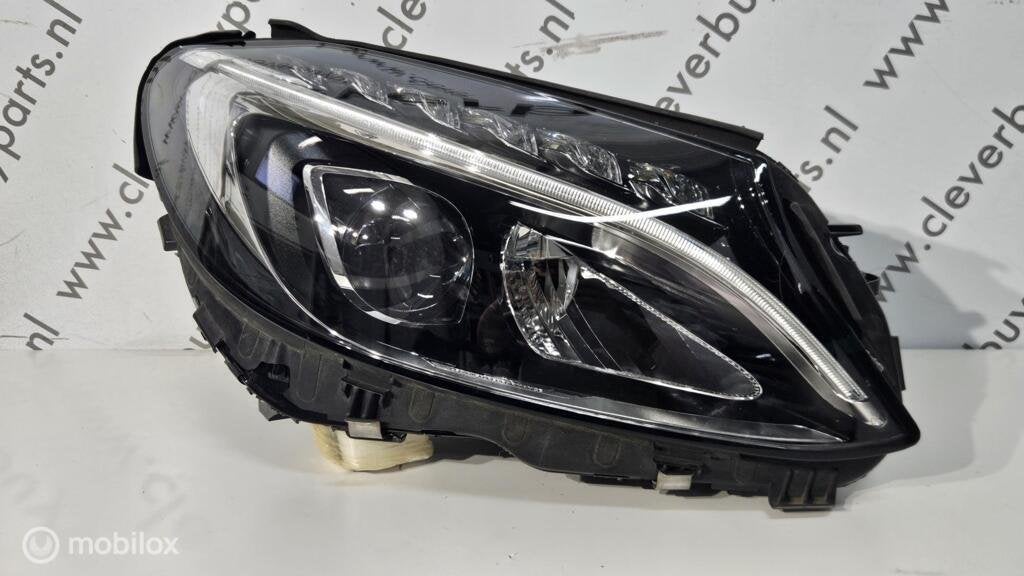 Koplamp origineel led  C-klasse W205 ('14->) A2058201461, Gebruikt, Mercedes-Benz, Ophalen of Verzenden, Mercedes-Benz