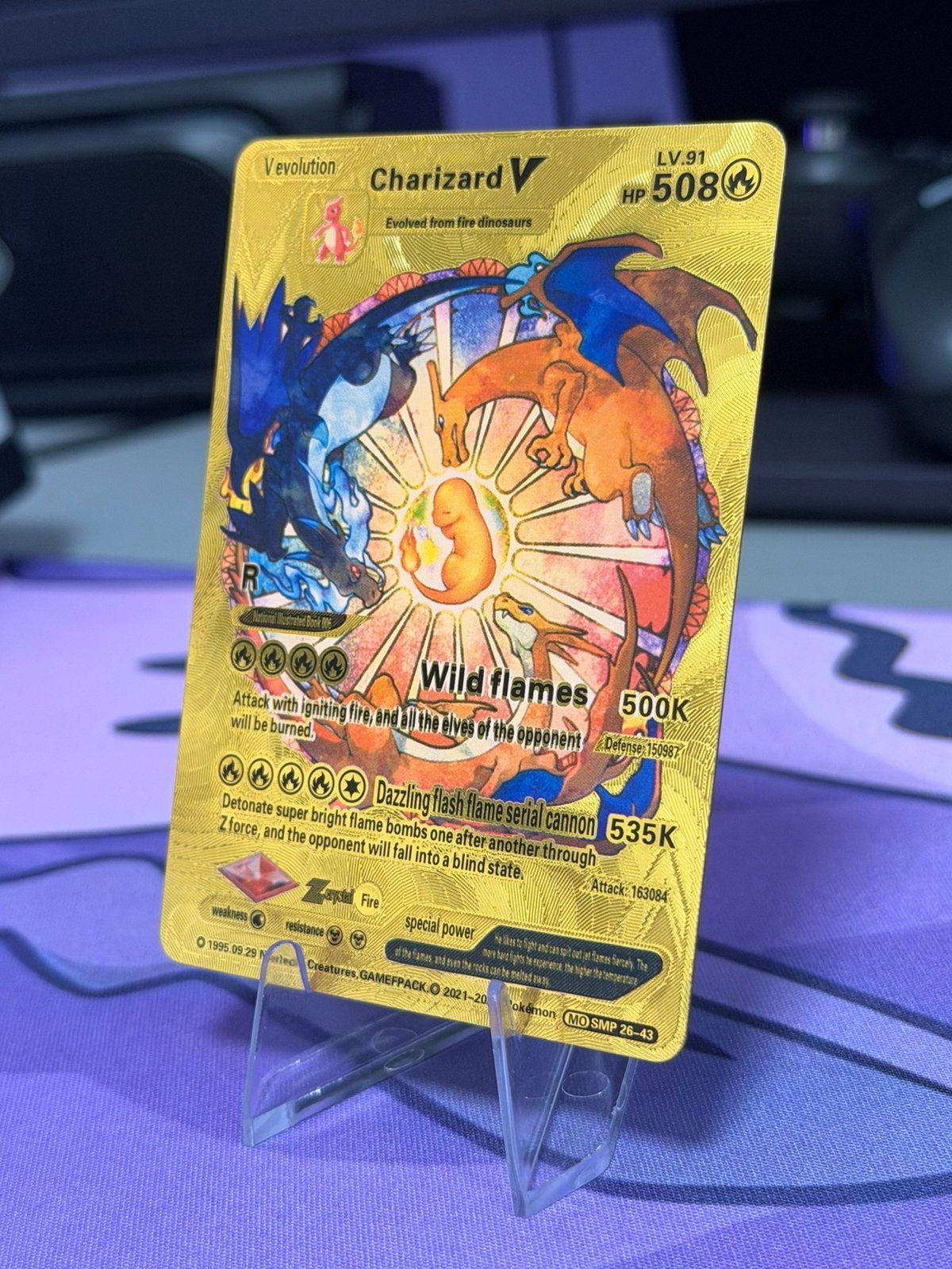 Gouden CharizardV, Ophalen of Verzenden, Zo goed als nieuw