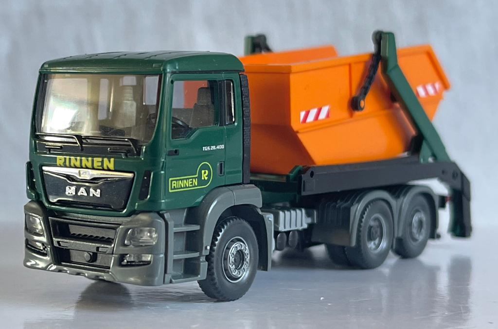 WIKING:  MAN TGS 28 400 "Rinnen" met afzetbak, Ophalen of Verzenden, Zo goed als nieuw, Bus of Vrachtwagen, Wiking