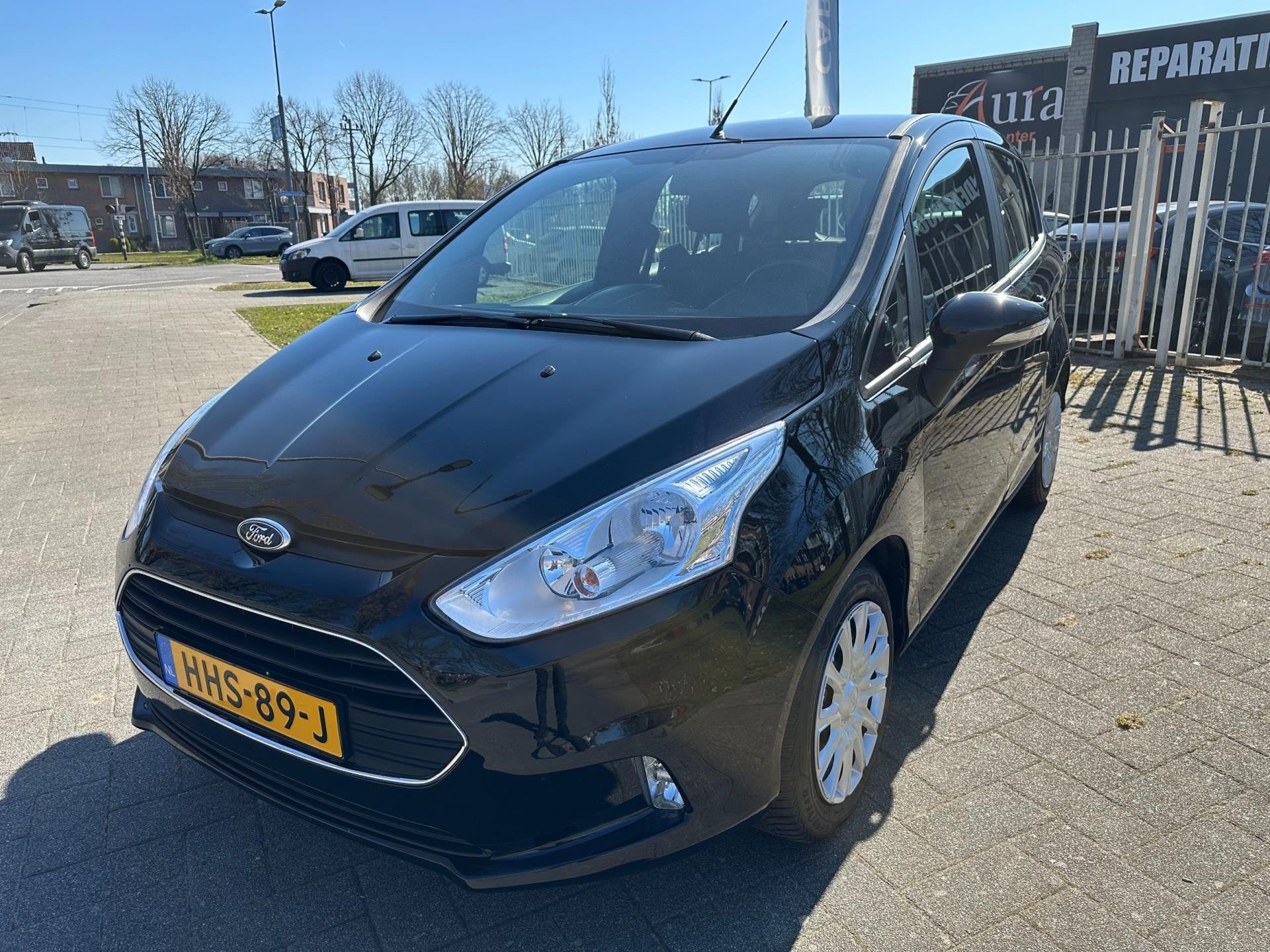 Ford B-MAX 1.0 EcoBoost Style, Auto's, Voorwielaandrijving, 101 pk, Gebruikt, Zwart