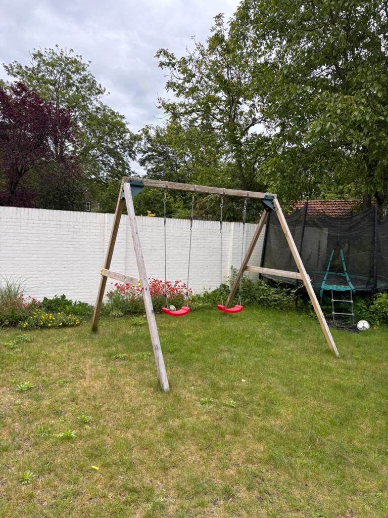 Houten speeltoestel incl. 2 schommels, Kinderen en Baby's, Speelgoed | Buiten | Speeltoestellen, Ophalen, Gebruikt, Schommel