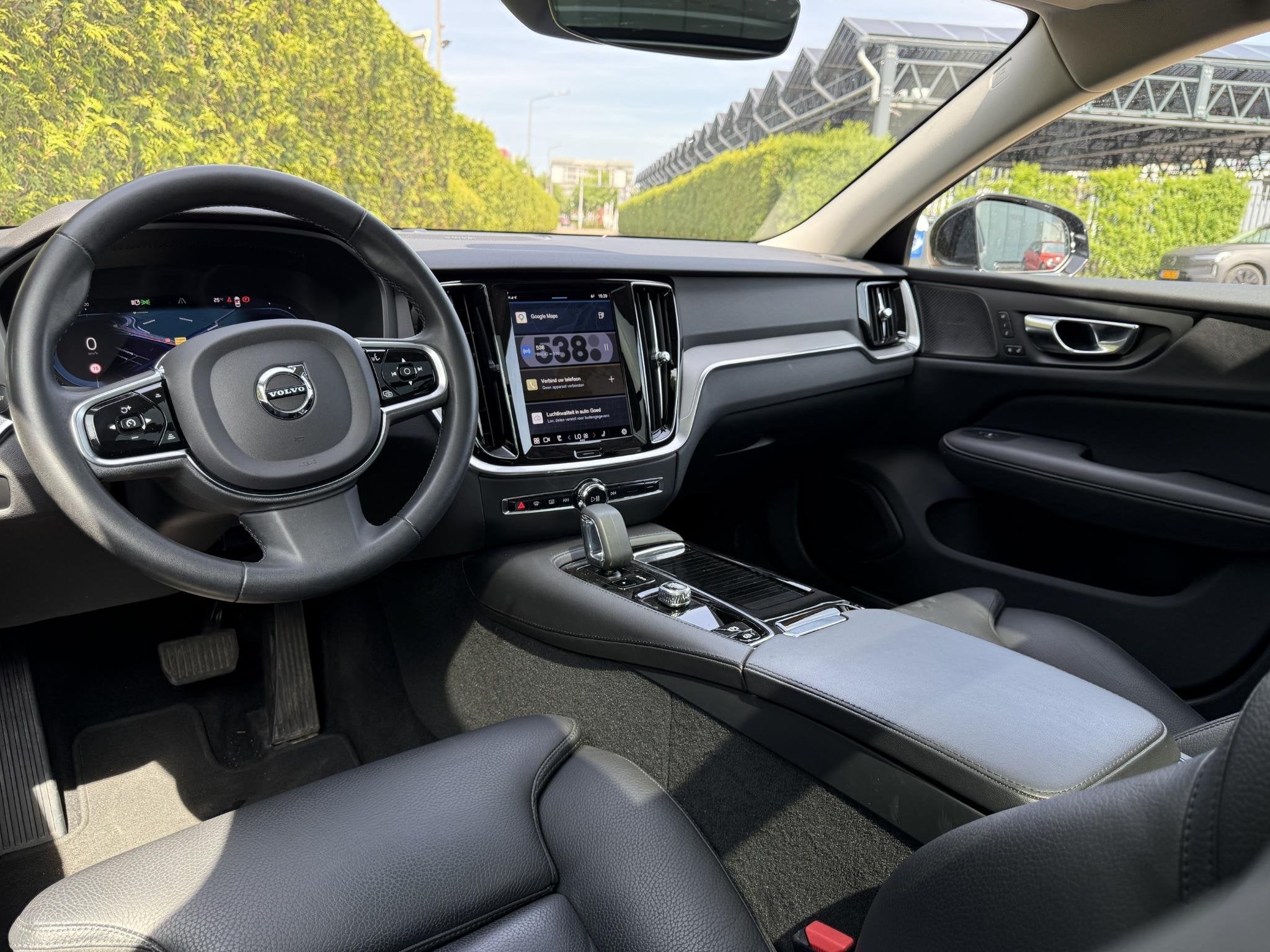 Volvo V60 T6 Plug-in hybrid AWD Ultimate Bright Long Range |, Automaat, 12 maanden, Gebruikt, Euro 6