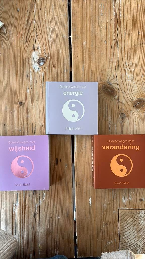 Duizend wegen boekjes, Boeken, Ophalen of Verzenden, Zo goed als nieuw, Spiritualiteit algemeen, Overige typen