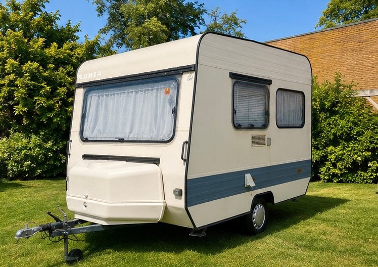 Nette Adria 4154 DO – lichtgewicht retro caravan, Particulier, Adria, 500 - 750 kg, Kachel