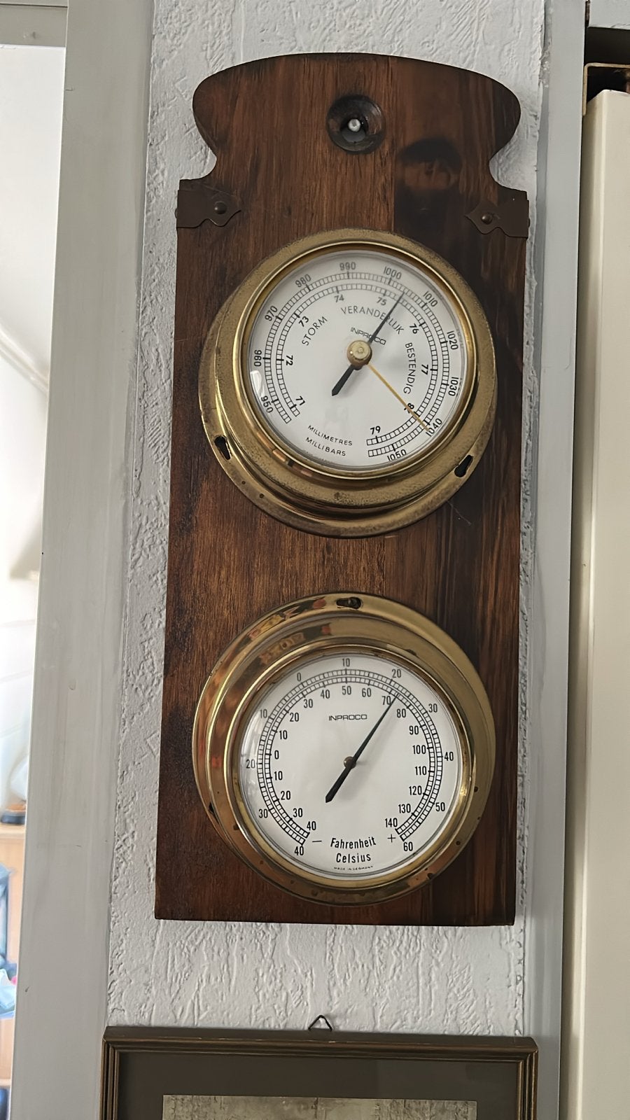 Vintage Barometer en Thermometer op Houten Plaat, Ophalen, Gebruikt, Weerstation