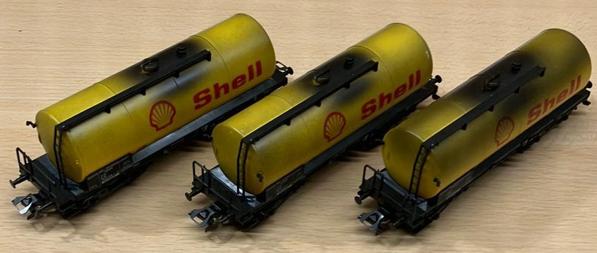 Trix 23809 DB Shell ketelwagenset AC vervuild af fabriek, Wisselstroom, Ophalen of Verzenden, Märklin, Nieuw