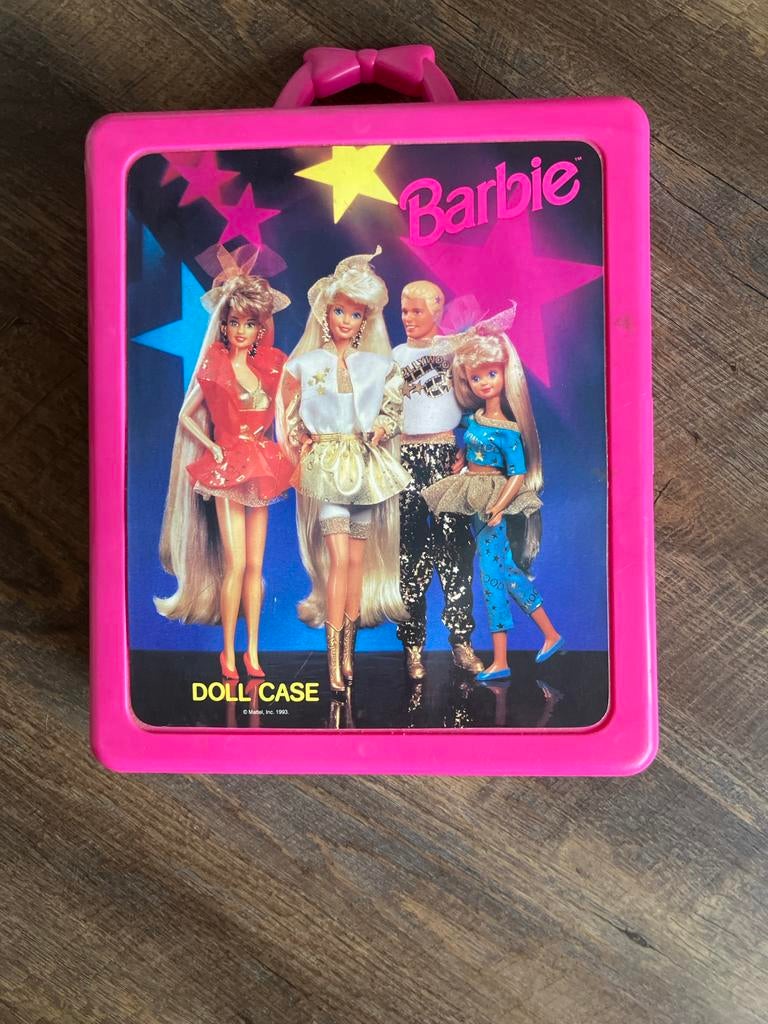 Vintage Barbie Poppenkoffer met Kledinghangers en Kam, Kinderen en Baby's, Speelgoed | Poppen, Gebruikt, Barbie, Ophalen of Verzenden