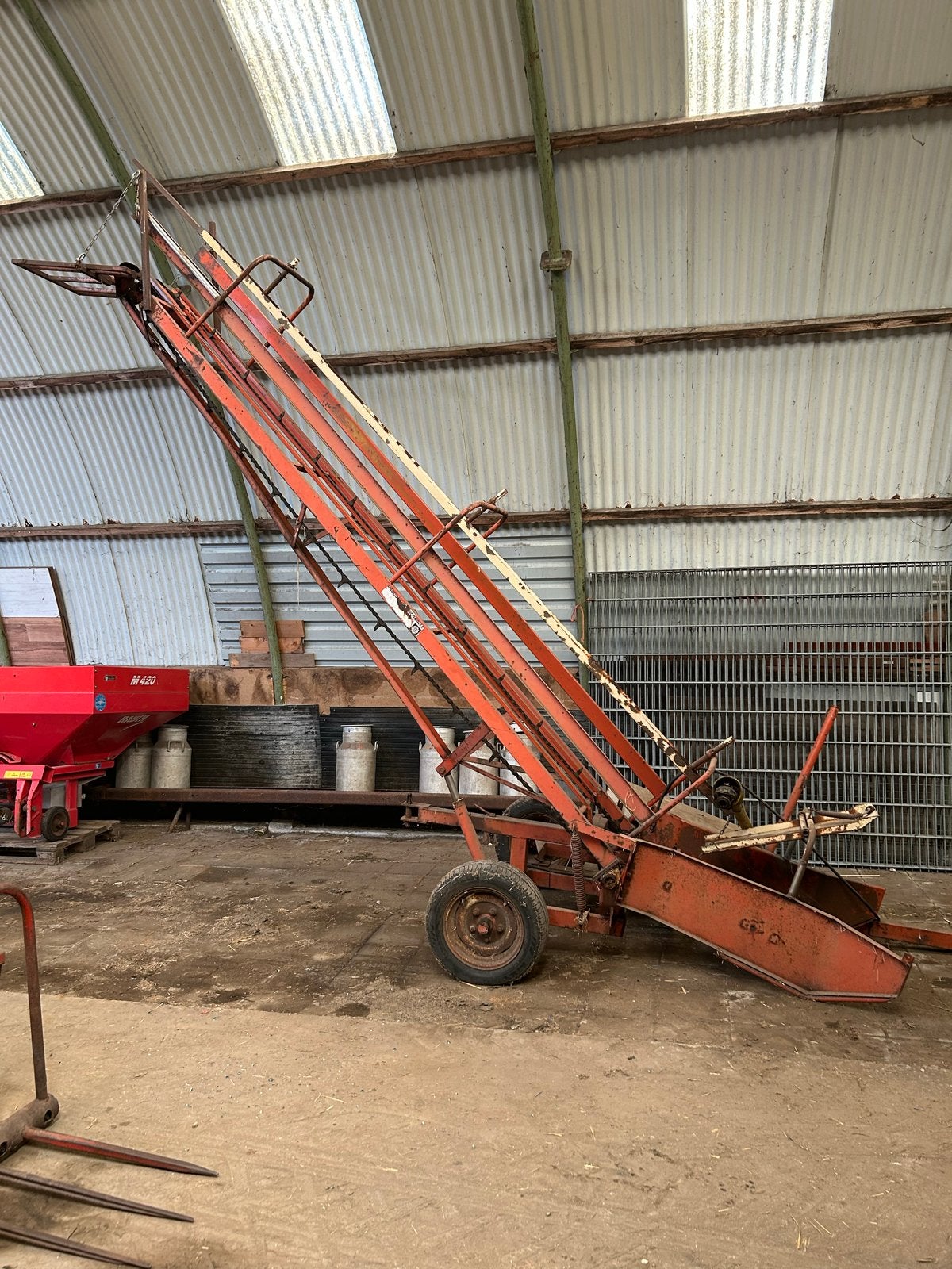 Badalini Hooibalenlift / Transportband, Ophalen of Verzenden, Veehouderij, Oogstmachine