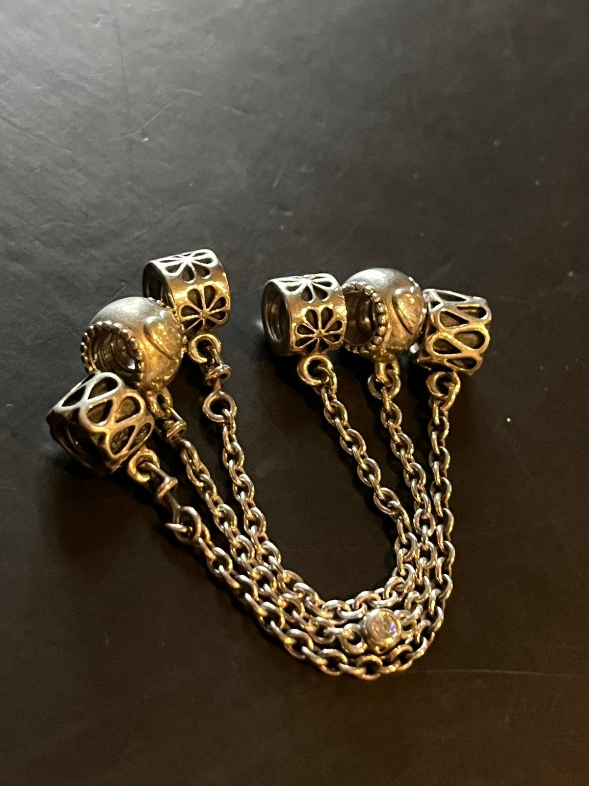 Pandora veiligheids bedels., Ophalen of Verzenden, Zo goed als nieuw, Zilver