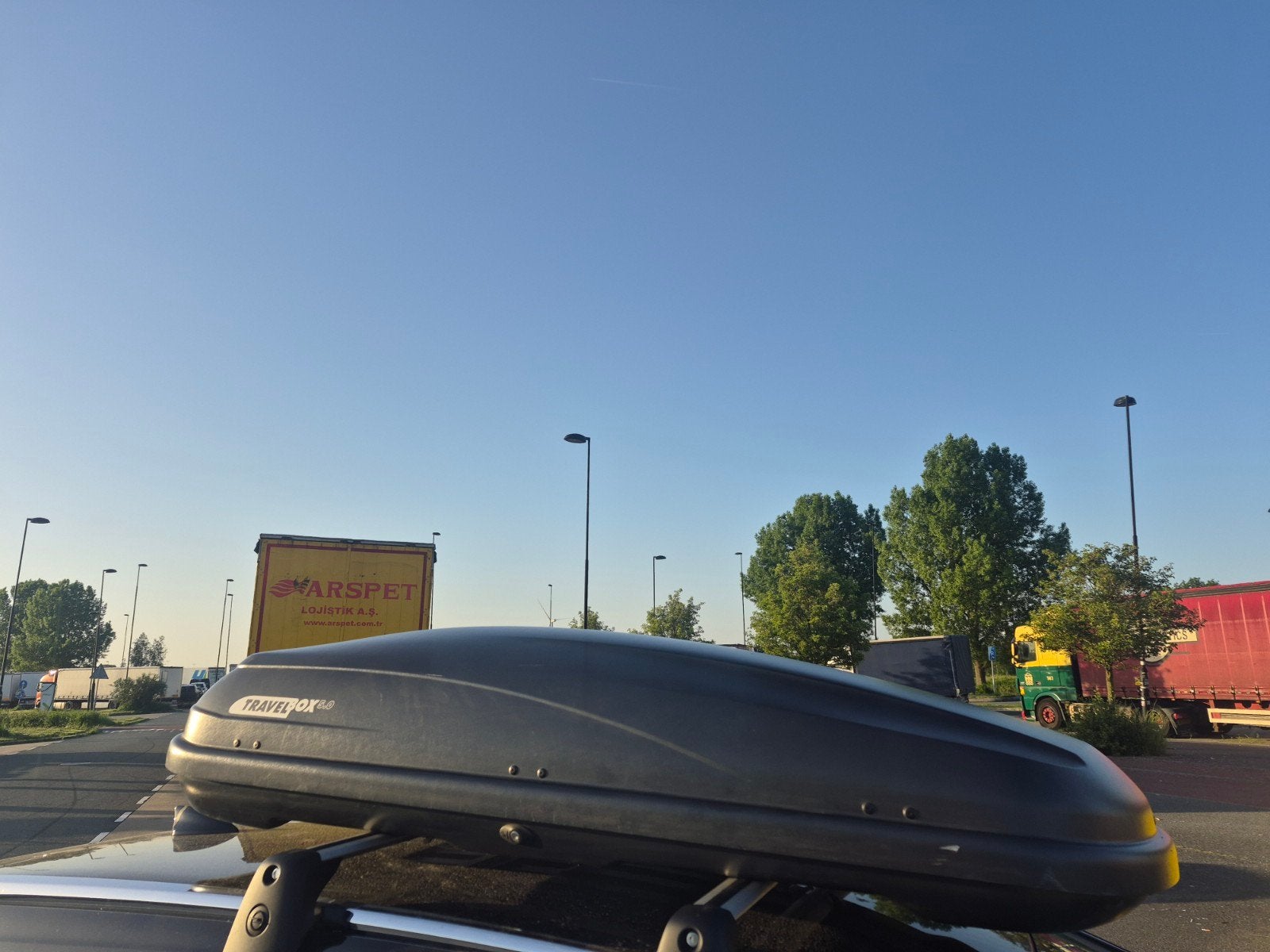 Hapro travelbox 5.0 Dakkoffer - 500 Liter, Auto diversen, Ophalen, Zo goed als nieuw