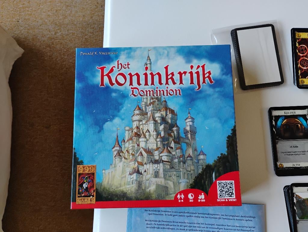 Spel Het koninkrijk voorloper van Dominion kaartspel, Een of twee spelers, Ophalen of Verzenden, Zo goed als nieuw, 999 Games bv