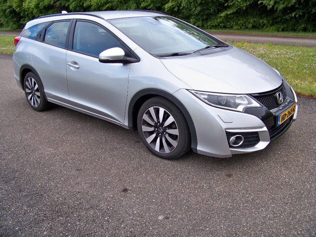 Honda Civic 1.6D 120pk Tourer Sport upgrade model, Auto's, Honda, Voorwielaandrijving, Stof, 4 cilinders, 1600 cc
