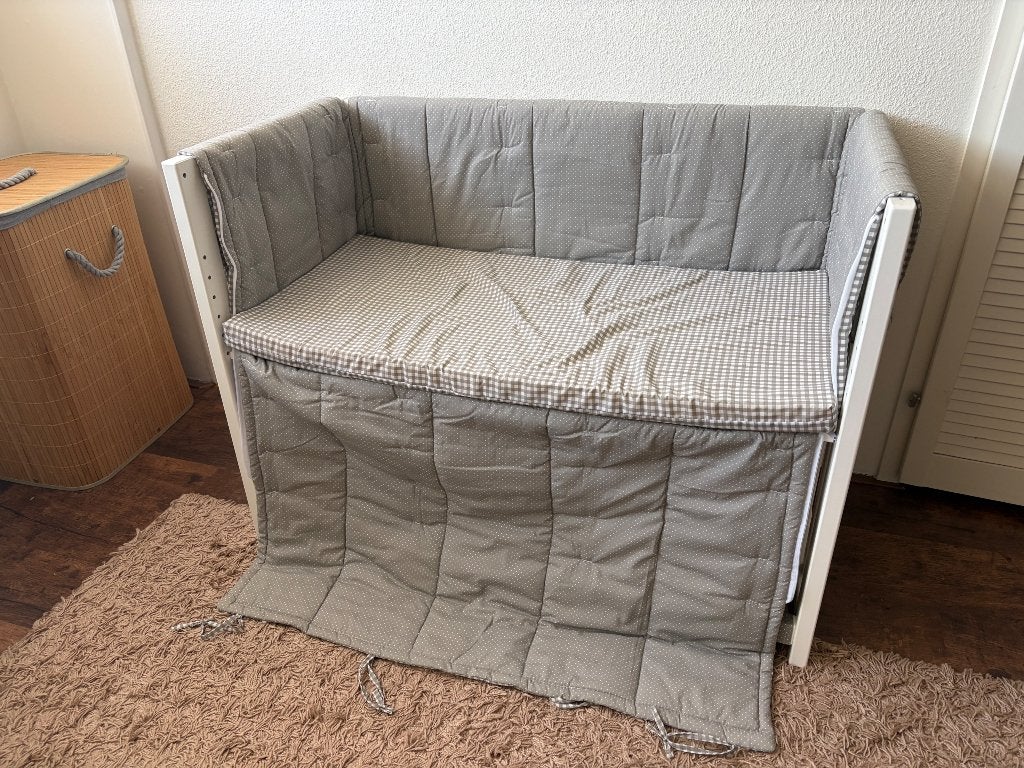 Babyledikantje, Ophalen, Zo goed als nieuw, Ledikant