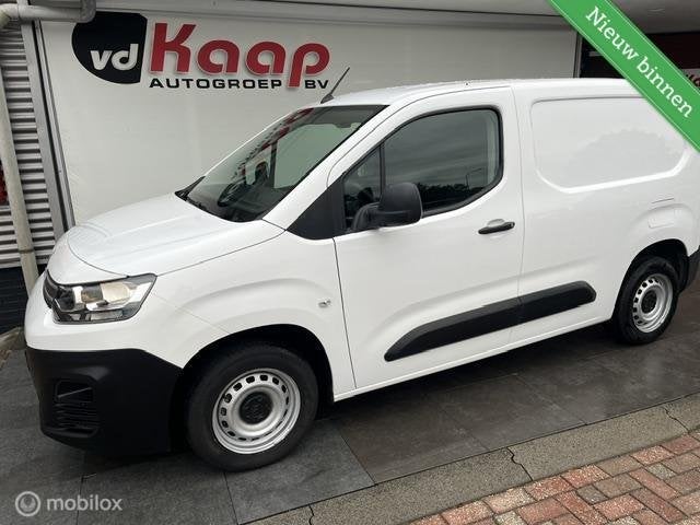 Citroen Berlingo bestel 1.2 PureTech Club, Auto's, Stof, Gebruikt, 1199 cc, Citroën