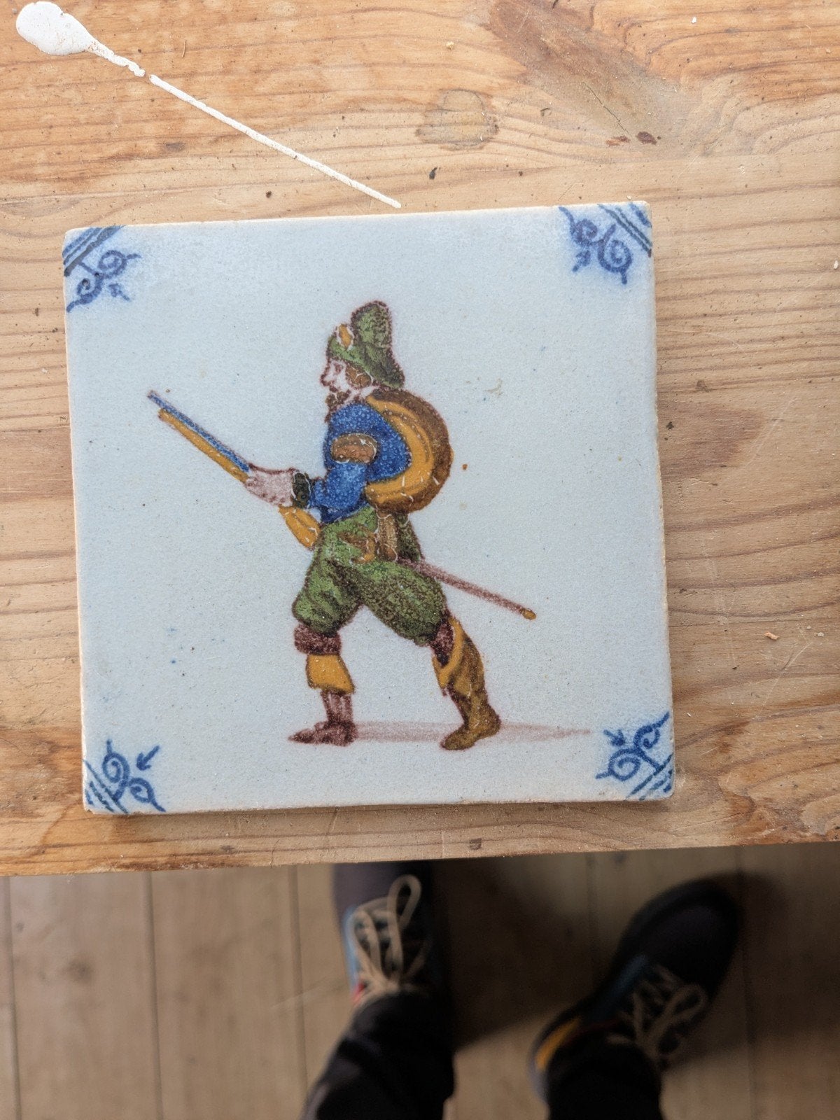 antiek tegeltje, Ophalen